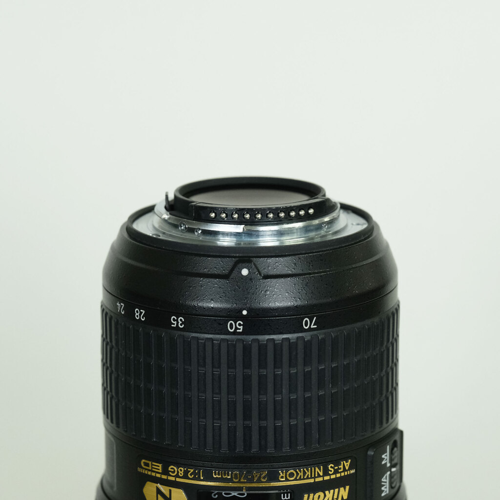 Nikon AF-S NIKKOR 24-70mm f/2.8G ED