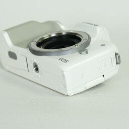 Canon EOS Kiss M