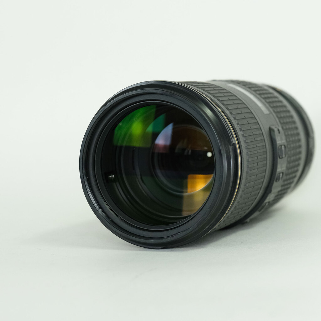 Nikon AF-S NIKKOR 70-200mm f/4G ED VR Nikon AF-S NIKKOR 70-200mm f/4G ED VR