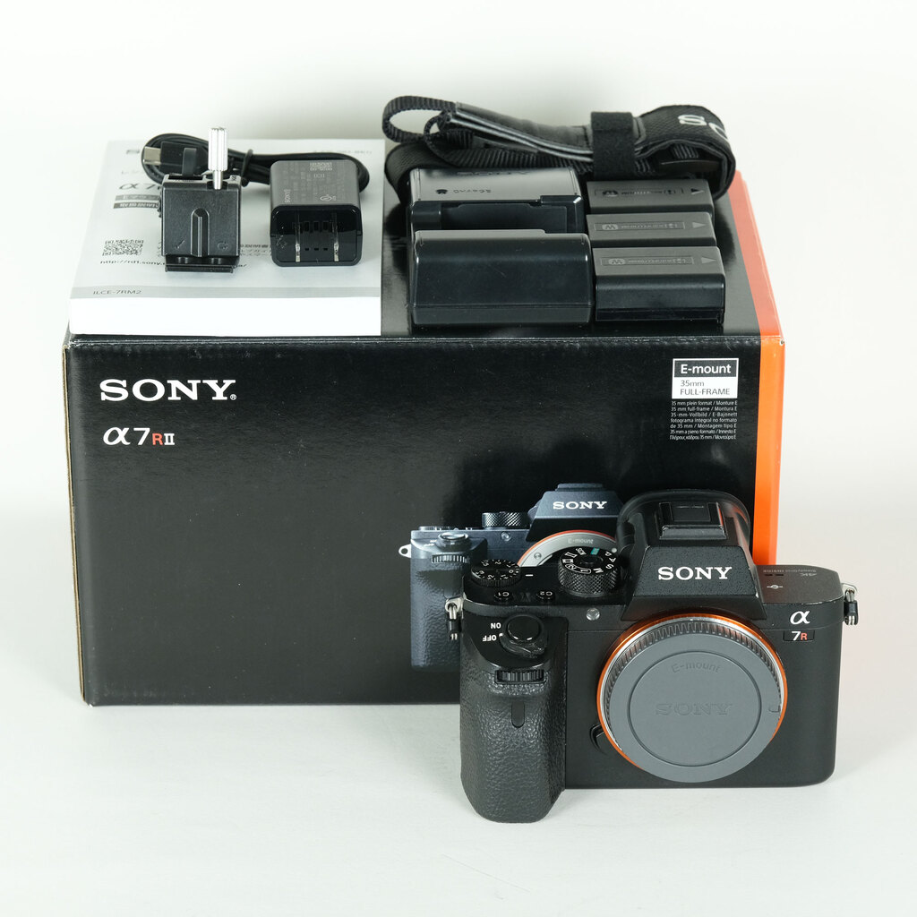 SONY α7R II(ILCE-7RM2) SONY α7R II(ILCE-7RM2)