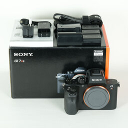 SONY α7R II(ILCE-7RM2) SONY α7R II(ILCE-7RM2)