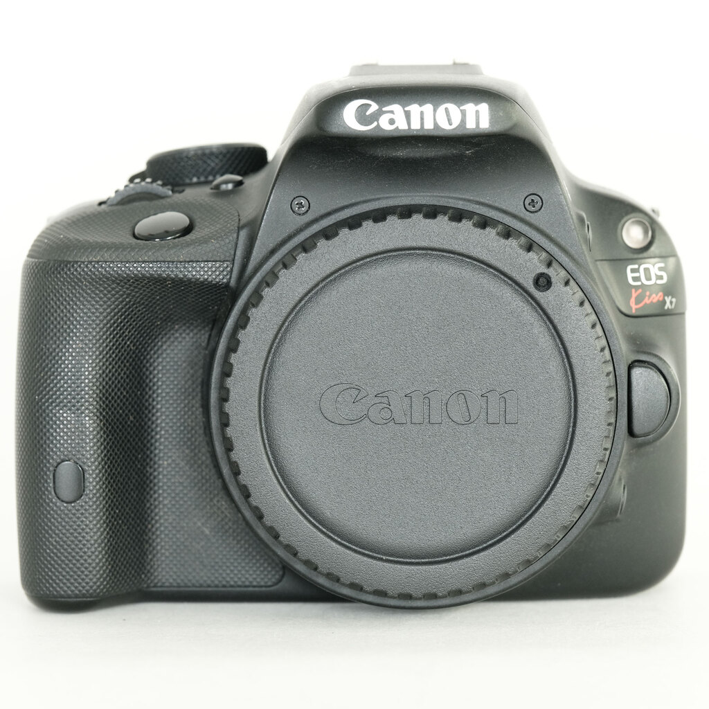 Canon EOS Kiss X7