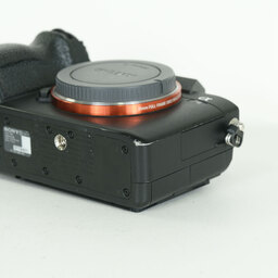 SONY α7 III(ILCE-7M3) SONY α7 III(ILCE-7M3)