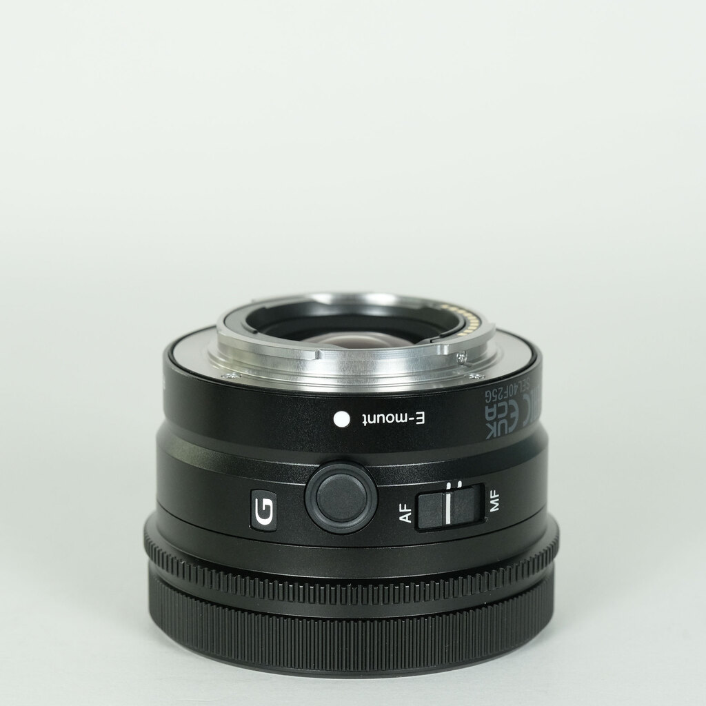 SONY FE 40mm F2.5 G SEL40F25Gの出品 | ONE SCENE（ワンシーン）