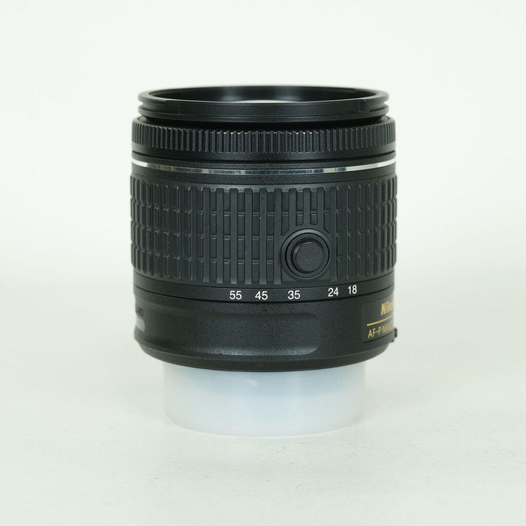 Nikon AF-P DX NIKKOR 18-55mm F3.5-5.6G VR Nikon AF-P DX NIKKOR 18-55mm F3.5-5.6G VR