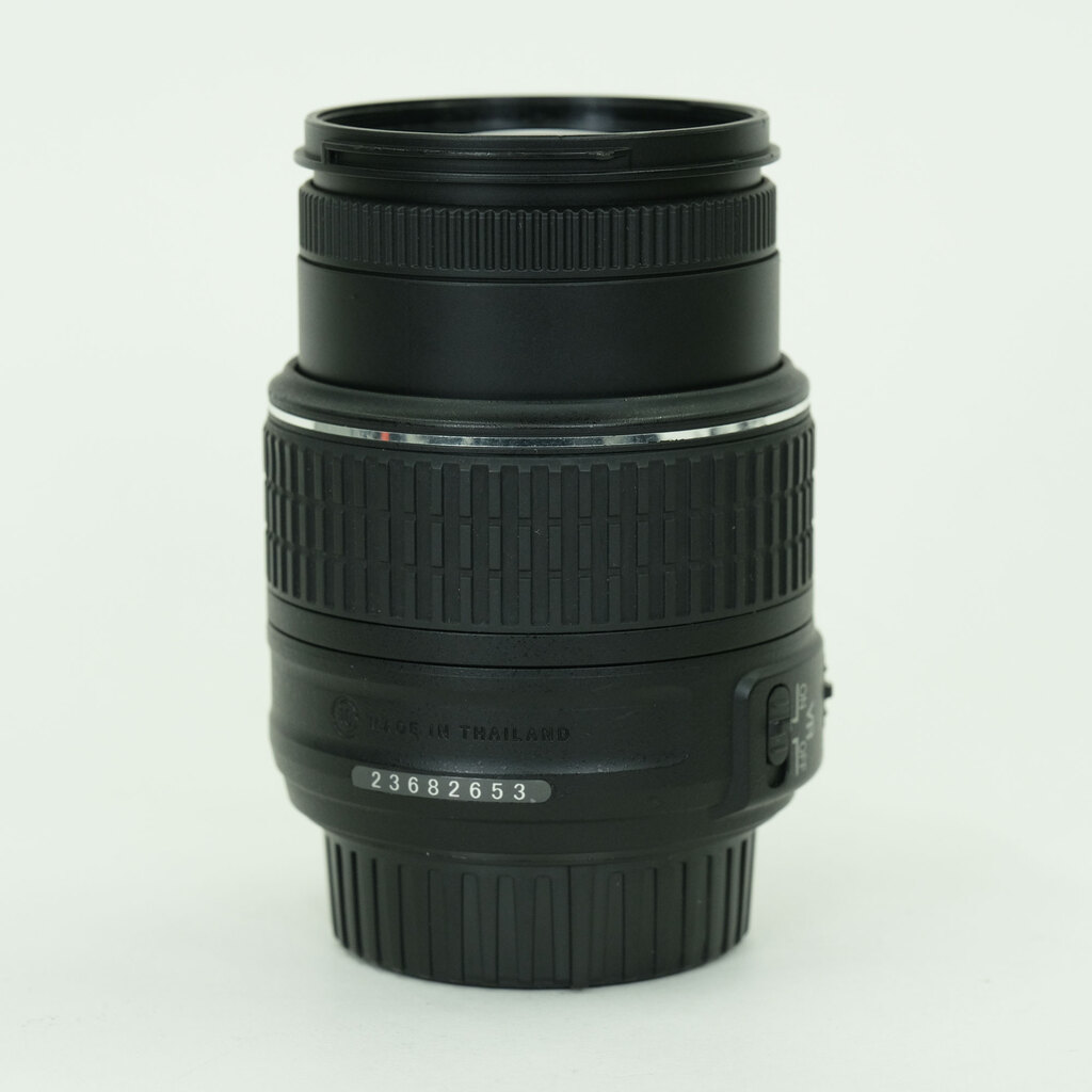 Nikon AF-S DX NIKKOR 18-55mm f3.5-5.6G VR II