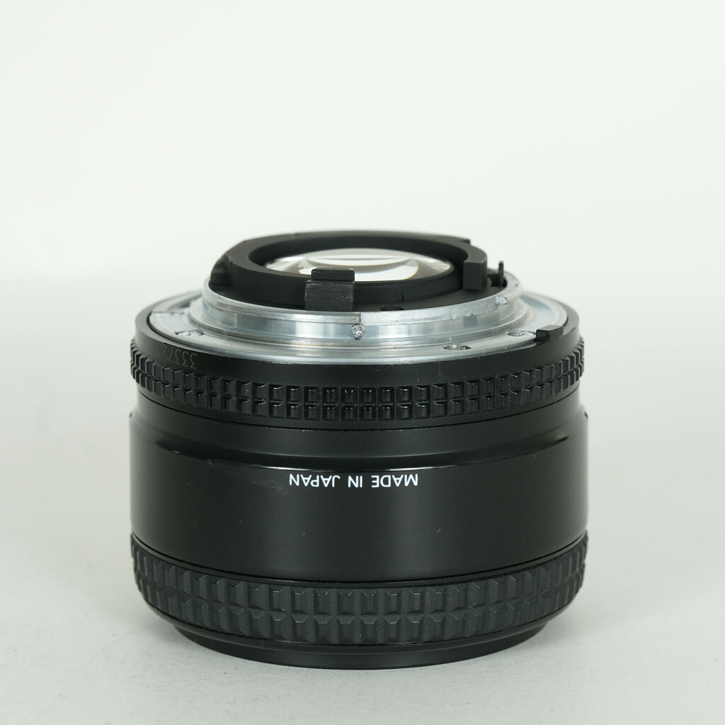 Nikon Ai AF Nikkor 35mm F2D