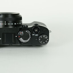 FUJIFILM X100VI