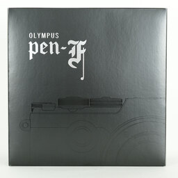 OLYMPUS PEN-F
