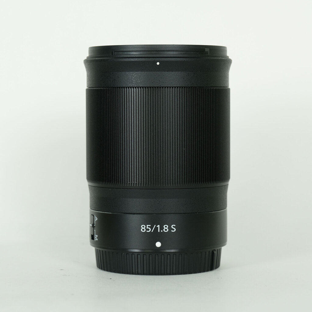 NIKKOR Z 85mm f/1.8 S 中古価格比較 - 価格.com