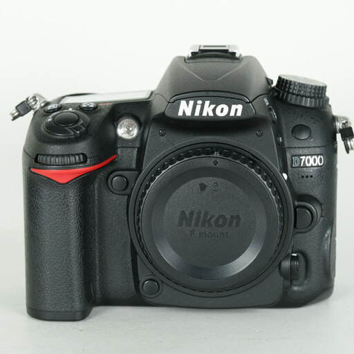 Nikon D7000