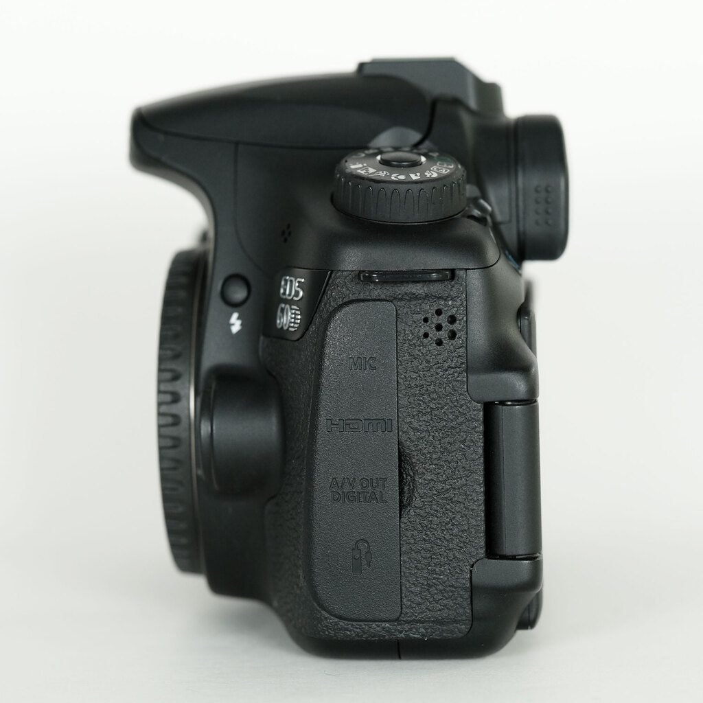 Canon EOS 60D ボディ