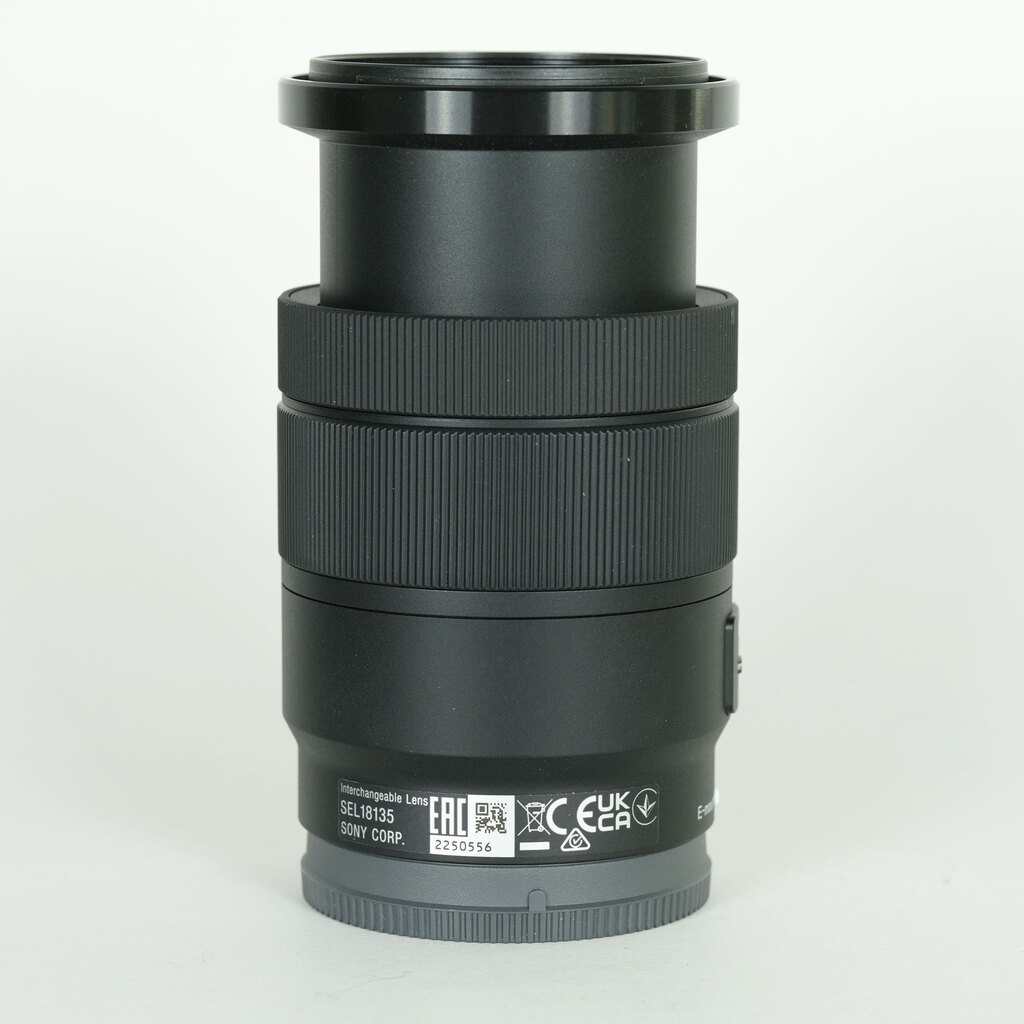 SONY E 18-135mm F3.5-5.6 OSS SEL18135