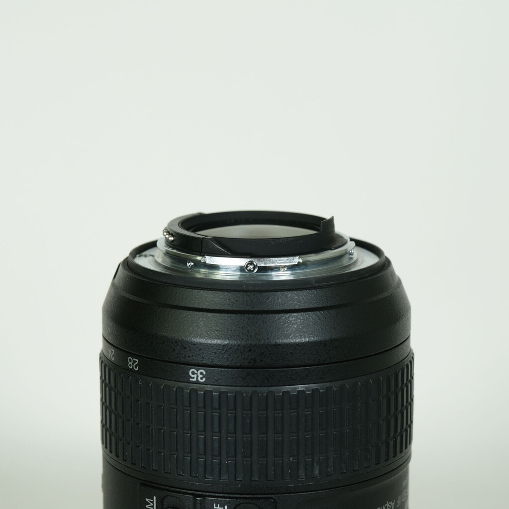 Nikon AF-S NIKKOR 16-35mm F4 G ED VR