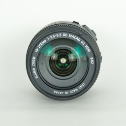 SIGMA 18-250mm F3.5-6.3 DC MACRO OS HSM (キヤノンEF用)