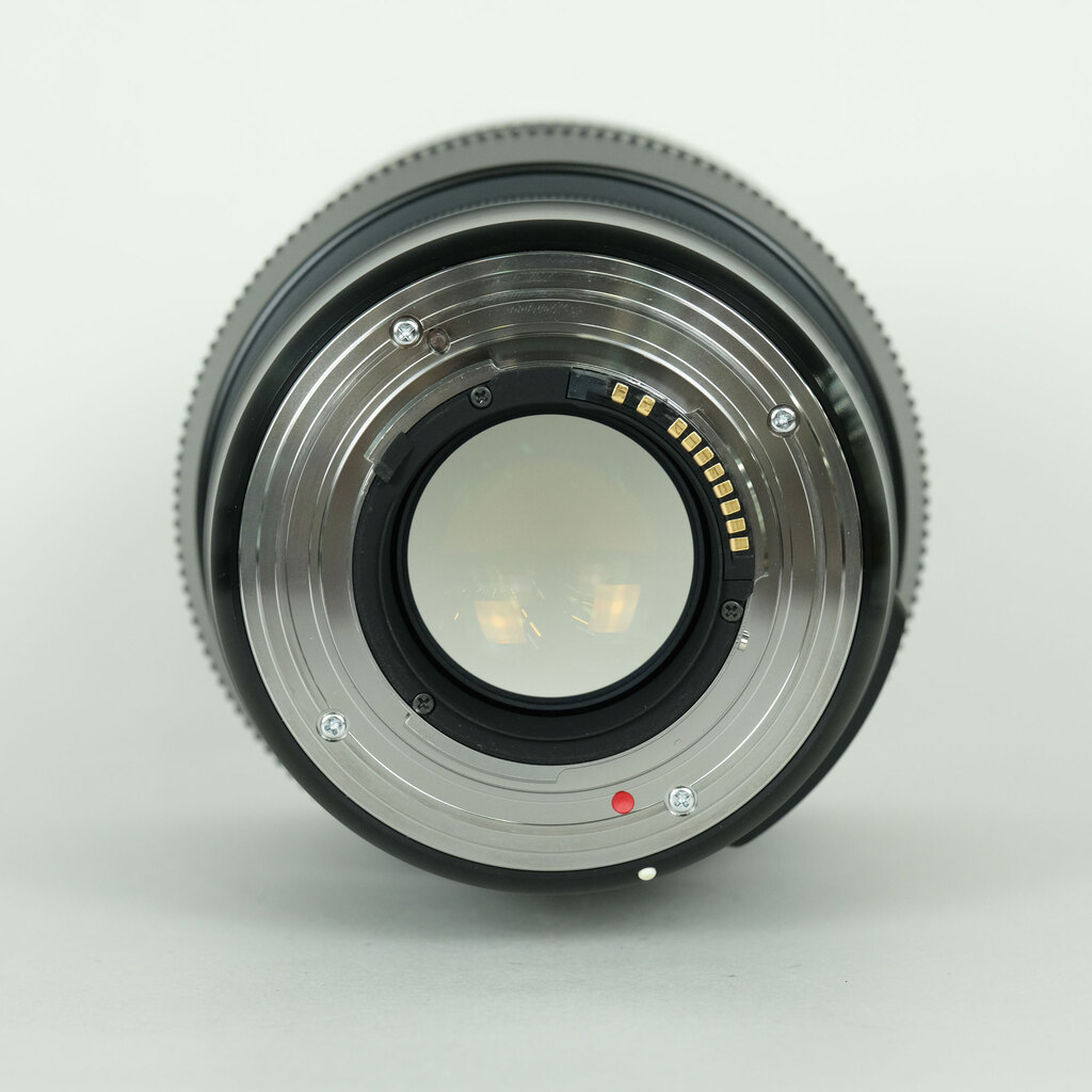 SIGMA 85mm F1.4 DG HSM｜Art [シグマSA用]の出品 | ONE SCENE（ワン