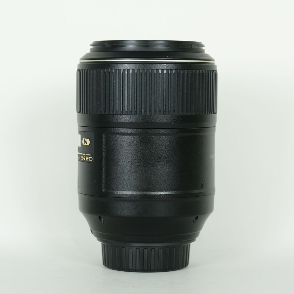 Nikon AF-S VR Micro-Nikkor 105mm f/2.8G IF-EDの出品 | ONE SCENE