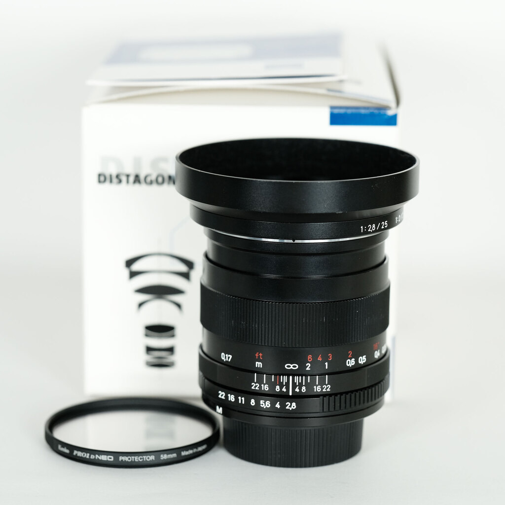 Carl Zeiss Distagon T* 25mm F2.8 ZS [M42用]