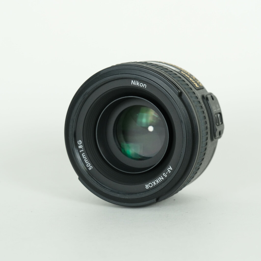 Nikon AF-S NIKKOR 50mm f/1.8G Nikon AF-S NIKKOR 50mm f/1.8G