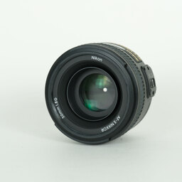 Nikon AF-S NIKKOR 50mm f/1.8G Nikon AF-S NIKKOR 50mm f/1.8G
