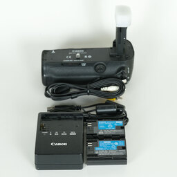 Canon EOS 5D Mark III Canon EOS 5D Mark III