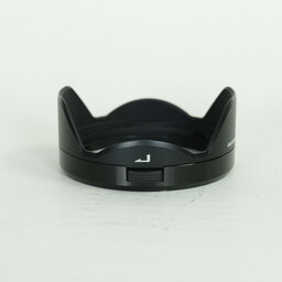 OLYMPUS M.ZUIKO DIGITAL ED 12-40mm F2.8 PRO OLYMPUS M.ZUIKO DIGITAL ED 12-40mm F2.8 PRO