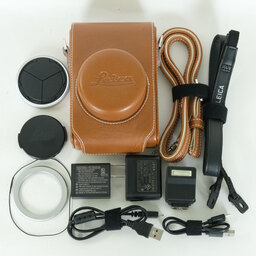 LEICA D-LUX7 シルバー
