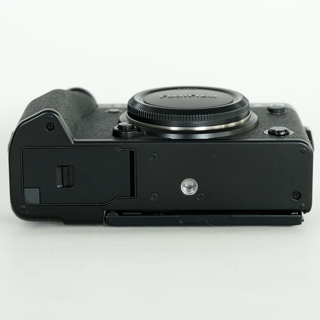 FUJIFILM X-T5 FUJIFILM X-T5