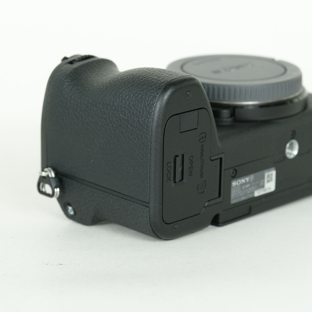SONY α6700(ILCE-6700) SONY α6700(ILCE-6700)