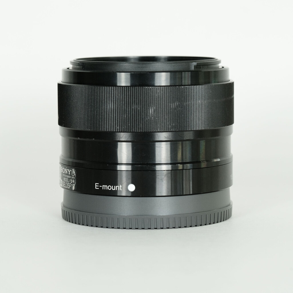 SONY E 35mm F1.8 OSS SEL35F18 SONY E 35mm F1.8 OSS SEL35F18