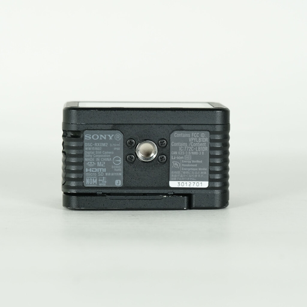 SONY Cyber-shot DSC-RX0M2の出品 | ONE SCENE（ワンシーン）