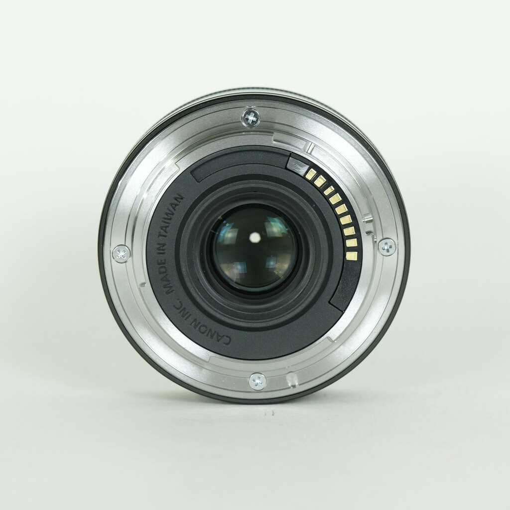 Canon EF-M22mm F2 STM