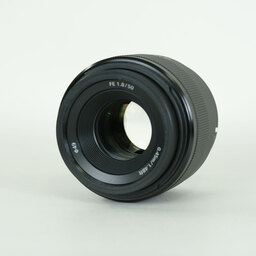 SONY E 50mm F1.8 OSS SEL50F18