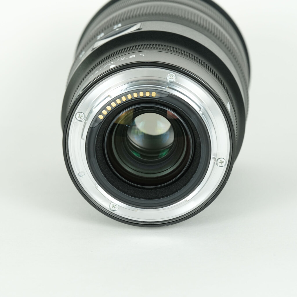 Nikon NIKKOR Z 24-70mm f/2.8 Sの出品 | ONE SCENE（ワンシーン）