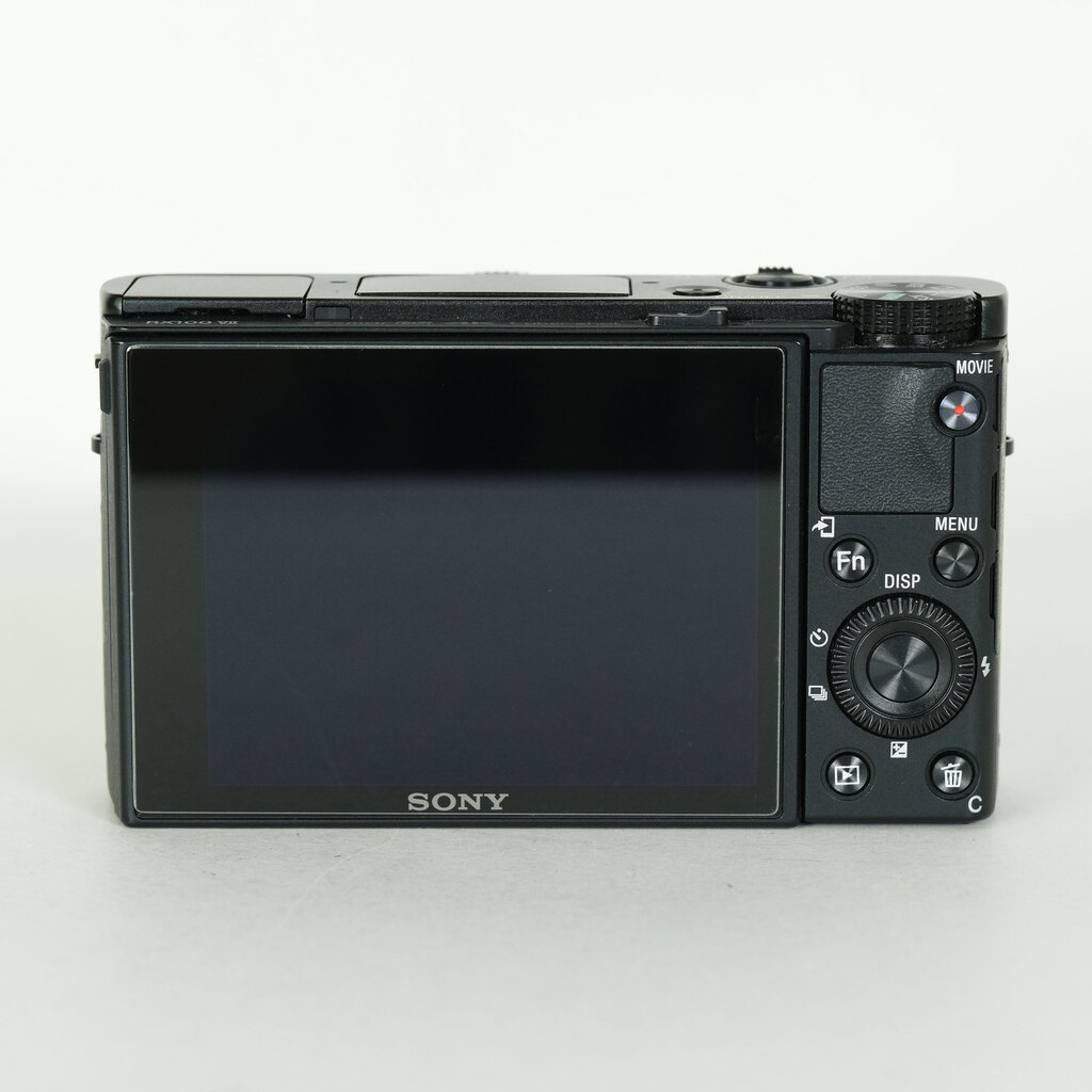 SONY Cyber-shot DSC-RX100M7