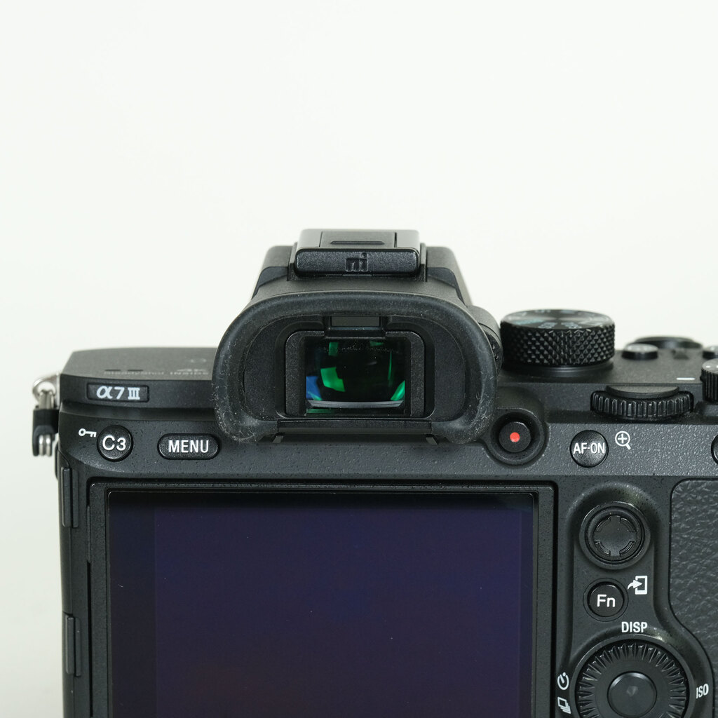 SONY α7 III（ILCE-7M3）