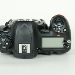 Nikon D500