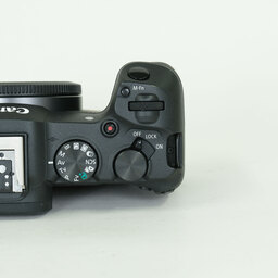 Canon EOS R8