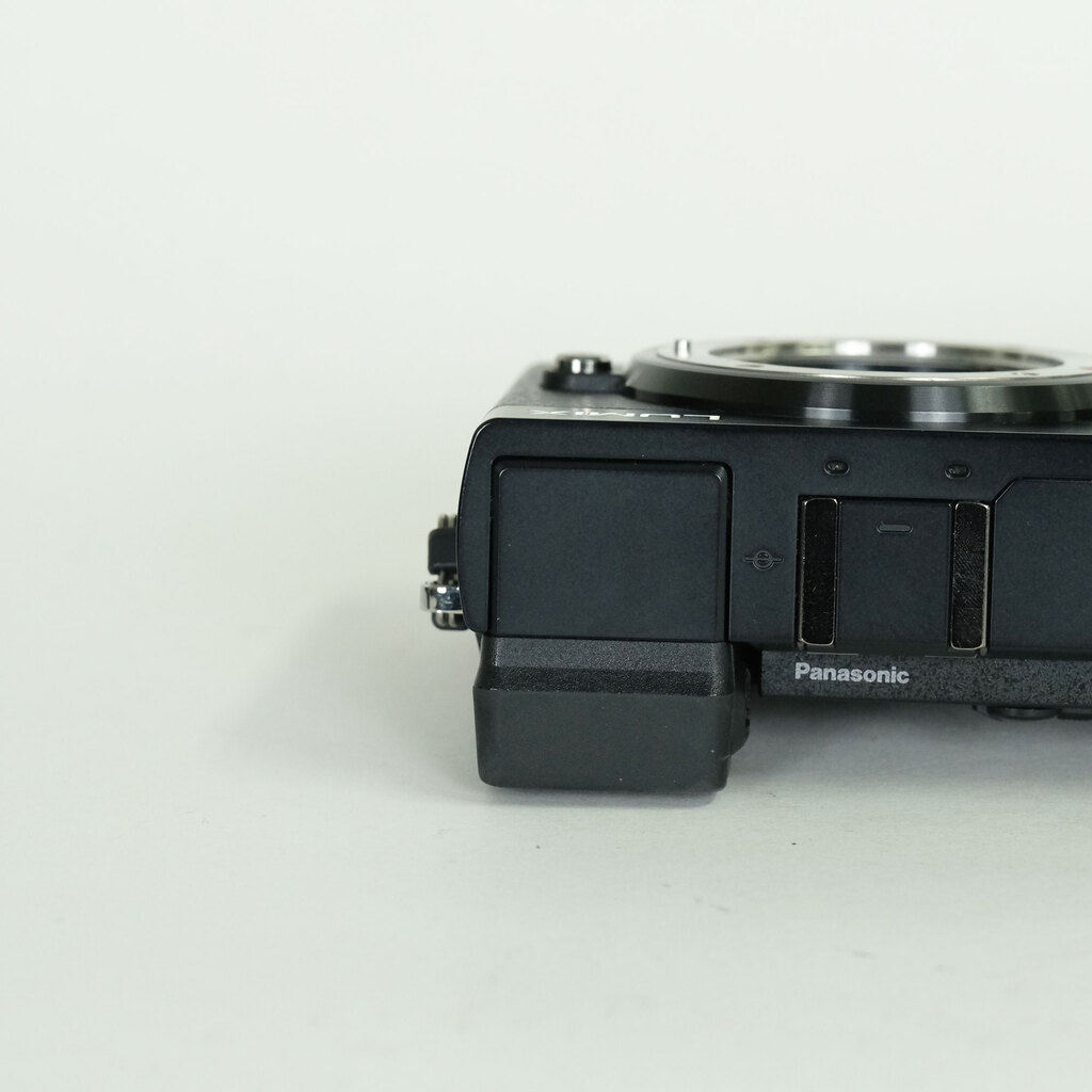 Panasonic LUMIX DC-GX7MK3 ブラック