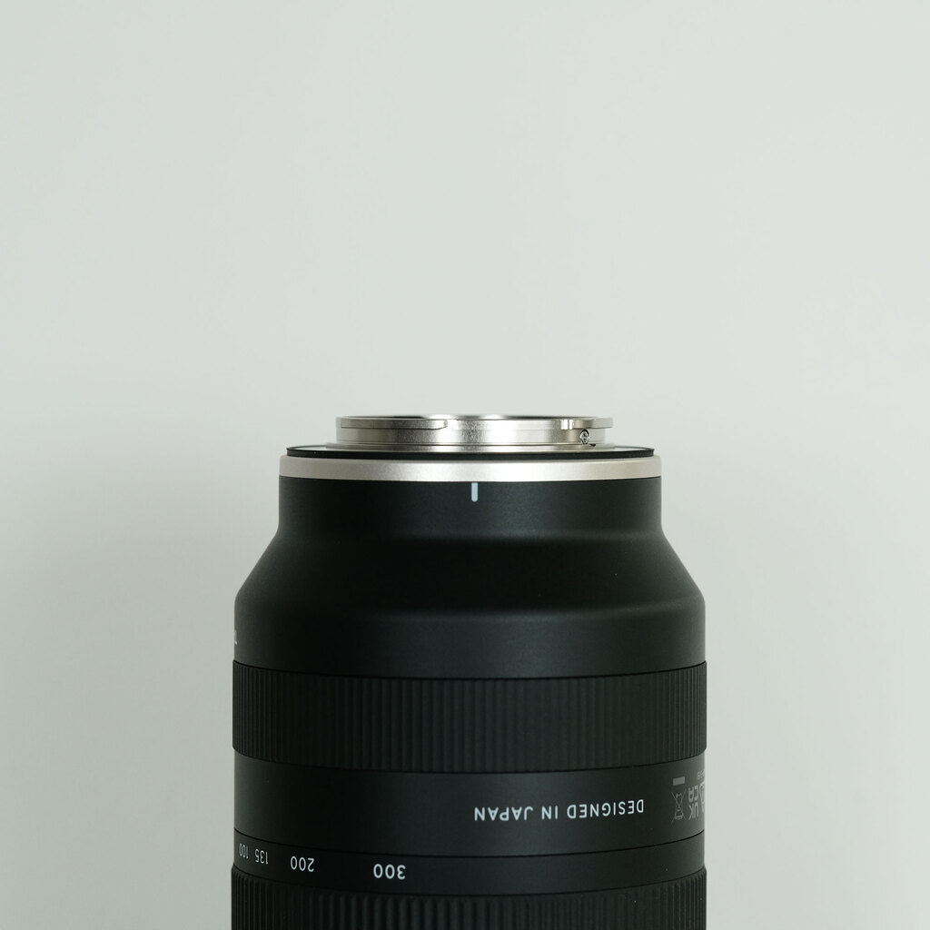 TAMRON 70-300mm F/4.5-6.3 Di III RXD (Model A047) [ソニーE用]