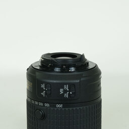 Nikon AF-S DX NIKKOR 55-200mm F4-5.6G ED VR II Nikon AF-S DX NIKKOR 55-200mm F4-5.6G ED VR II