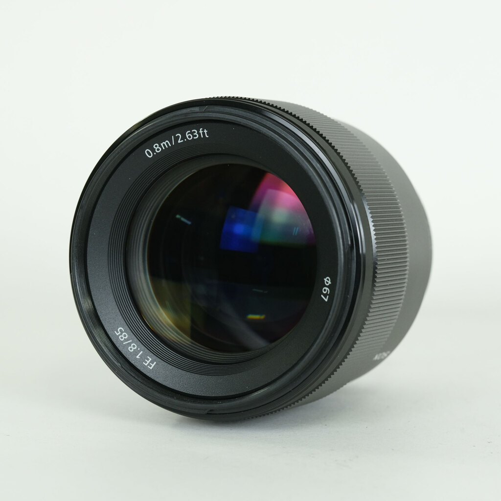 SONY FE 85mm F1.8 SEL85F18 SONY FE 85mm F1.8 SEL85F18