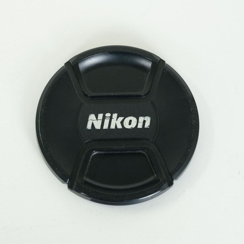 Nikon AF-S NIKKOR 200-500mm f/5.6E ED VR Nikon AF-S NIKKOR 200-500mm f/5.6E ED VR