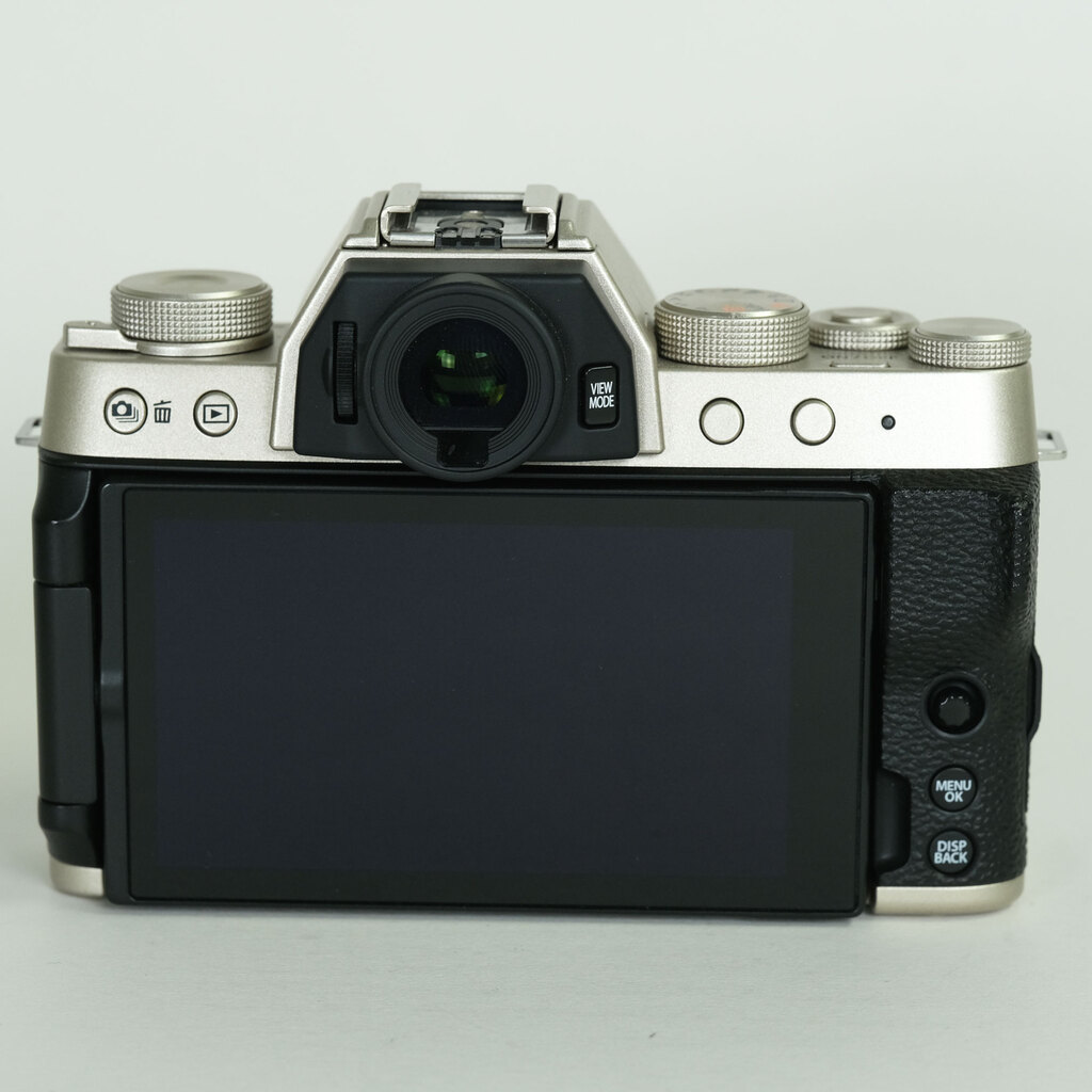 FUJIFILM X-T200 ボディ シャンパンゴールド