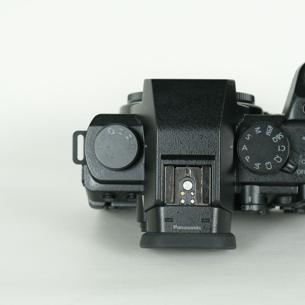 Panasonic LUMIX S5IIX ボディ DC-S5M2X ブラックの出品 | ONE SCENE