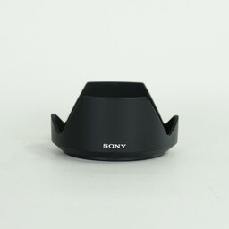 SONY Vario-Tessar T* E 16-70mm F4 ZA OSS SEL1670Z SONY Vario-Tessar T* E 16-70mm F4 ZA OSS SEL1670Z