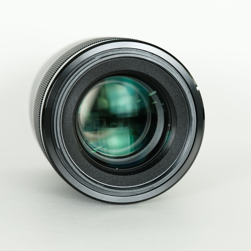 SONY FE 90mm F2.8 Macro G OSS SEL90M28G