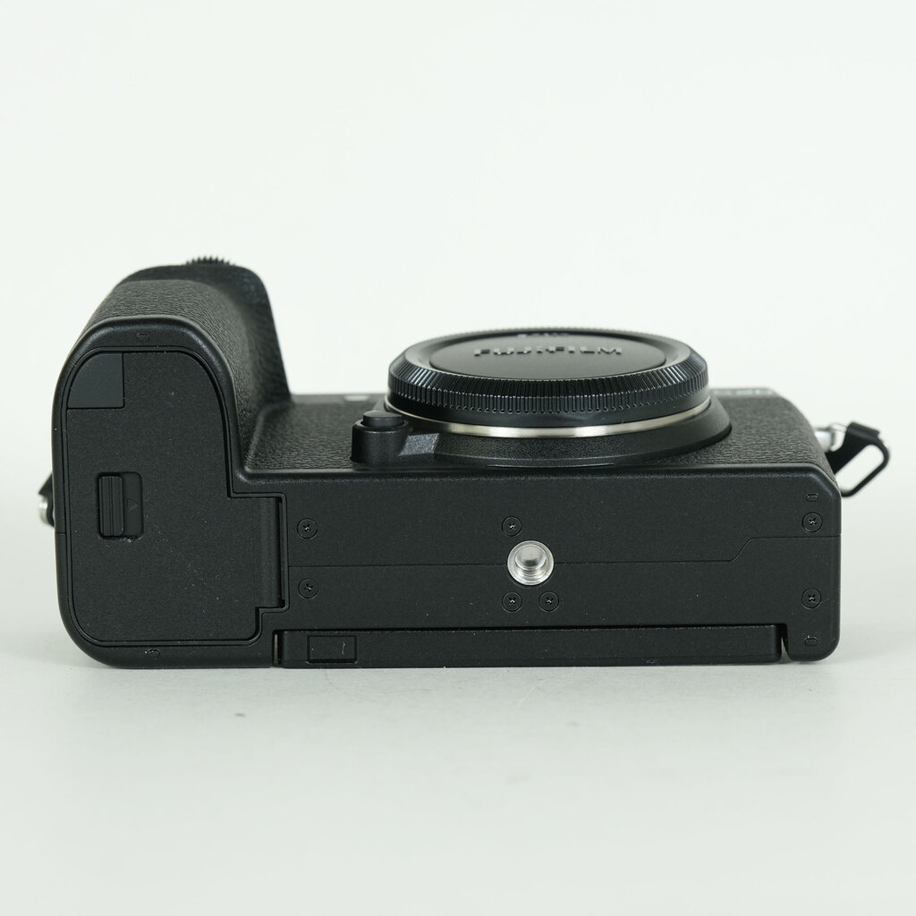 FUJIFILM X-S20 FUJIFILM X-S20