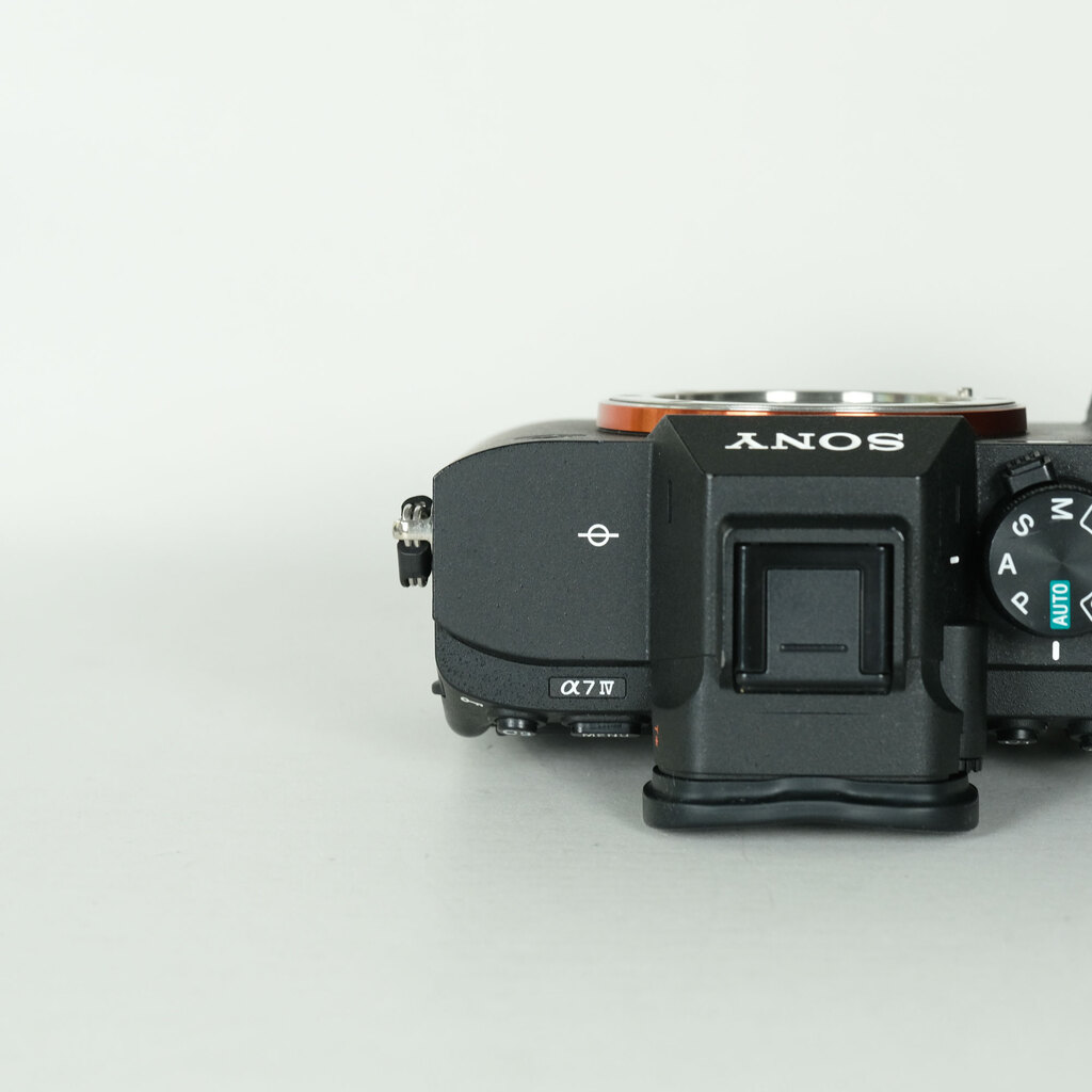 SONY α7 IV（ILCE-7M4）の出品 | ONE SCENE（ワンシーン）