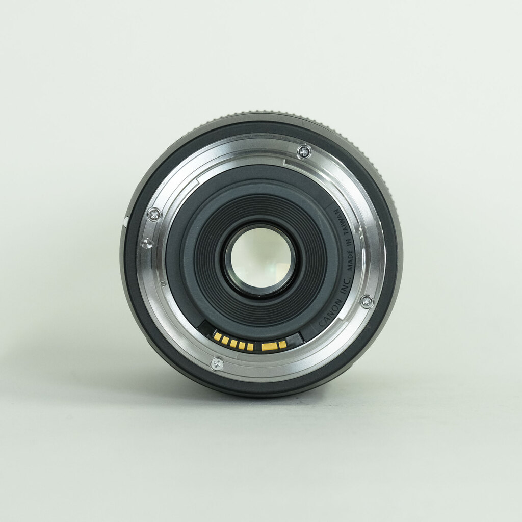 Canon EF-S18-135mm F3.5-5.6 IS USM